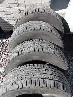 235/65/16C Maxxis - 4