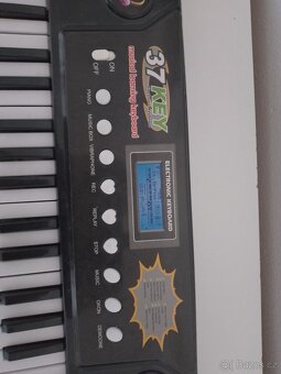 Piano - 4