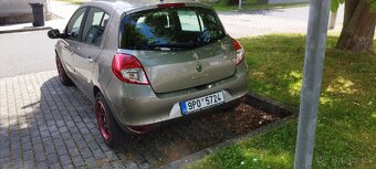 Prodám Renault Clio najeto 67 tis, jako nový - 4