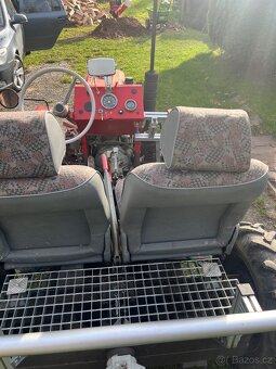 Prodám traktůrek ,motor 1202 - 4