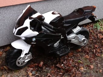 BMW elektro motorka - 4