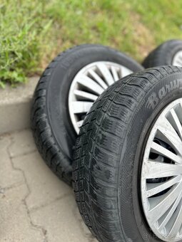 Prodám plechové disky s pneu 165/70 R14 - 4