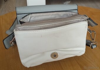 Malá Crossbody kabelka - 4