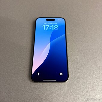 iPhone 15 Pro 256GB natural titan, pěkný stav, rok záruka - 4