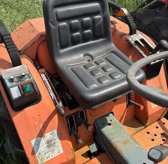 Traktor Kubota, malotraktor B1-14, 4x4 - 4