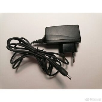 NOKIA ACP-7E, 8E, 12E a AC-2E - nabíječky s konektorem 3,5mm - 4