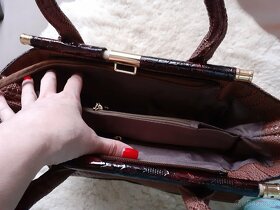 Kabelka Bright černá,hnědá,červená - 4