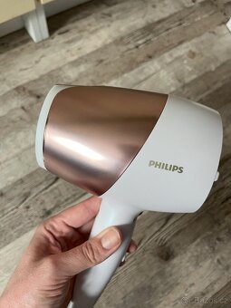 Philips SenseIQ Fén - 4