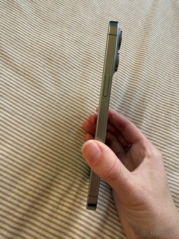 iPhone 15 Pro Max 256gb Přírodní Titan s platnou zárukou - 4