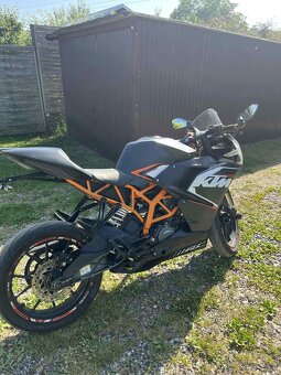 KTM RC 125 - 4