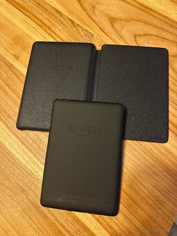 Amazon Kindle Paperwhite 10. gen čtečka knih 8GB + obal 2 - 4
