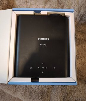 Projektor Philips NeoPix 320 Bluetooth,wi fi - 4