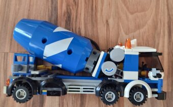 🚛 LEGO City 7990 Míchačka na beton - 4