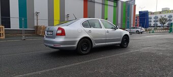 Škoda Octavia II 1,6 nafta - 4