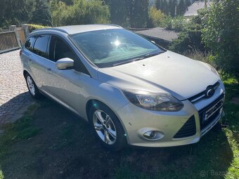Ford Focus MK3 kombi 1.6 110kW benzín, výhřev sedaček a skla - 4