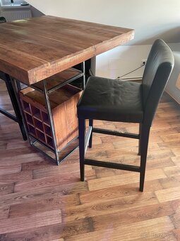 Barový stůl se židlemi - 4