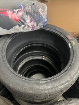 Rally pneu Pirelli 235/40 r18 - 4