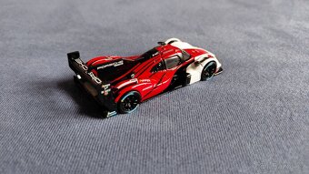 Hot Wheels Elite 64 Porsche - 4