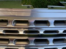 Range Rover LR 405 2012-2018 originál přední maska stříbrná - 4