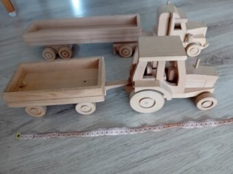 Dřevěné hračky - kamion a traktor - 4