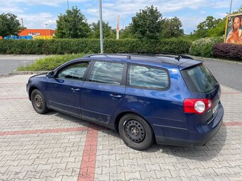 Volkswagen Passat B6 1.6 - 4