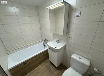 Pronájem bytu České Budějovice 1+1 40 m² centrum - 4