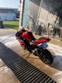 Yamaha yzf r125 2009 - 4
