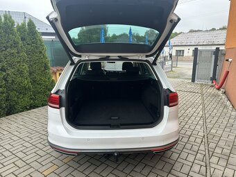 VW Passat 2.0 TDi 140kW 4motion DSG Alltrack - 4