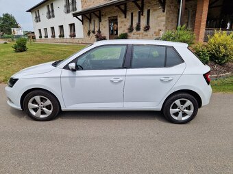 Škoda Fabia 3 Style 1,2 TSI 66 KW,digiklima,frontassist,LED - 4