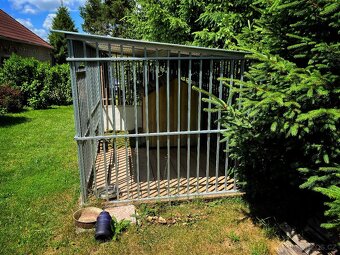 Kotec a bouda pro psa - 3x2 m z pozinkovaných profilů - 4