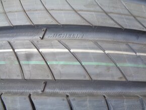 Letni pneu 235/40/18 Michelin - NOVÉ - 4
