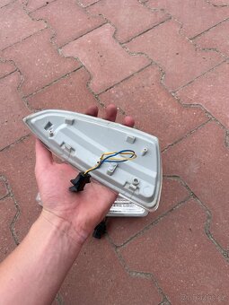 Blinkry do zrcátek Mercedes benz w204 - 4