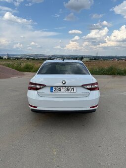 Škoda Superb 3 2.0 TDI 140kw - 4