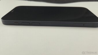 Apple iPhone 12 64GB Black - 4