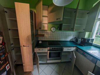 Plne vybavena kuchyn se spotřebiči TOP STAV - 4