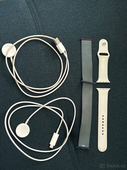 Apple watch SE 44mm cellular 2. generace - 4