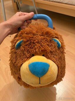 Odrážedlo FUNNY WHEELS Rider Ride-On lvíček plyšový modrý - 4