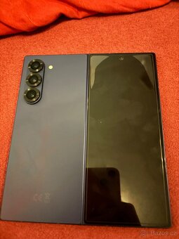 Prodám Samsung Galaxy Z Fold6 12/256 GB, - 4