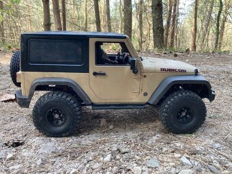 Jeep Wrangler Rubicon JK 3 door 2012 1/10 Scale - 4