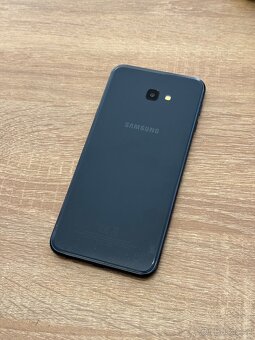 Samsung J4 plus - 4
