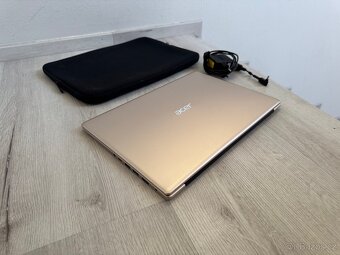 Acer Swift 1 - Pentium | 4GB RAM | 256GB SSD | příslušenství - 4
