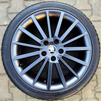Disky originální Škoda Octavia II, III, RS 5x112 R18 Turini - 4