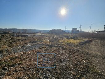 Pronájem pozemku pro komerční účely, 2 590 m2 - Kralupy nad - 4