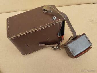Starý československý fotoaparát Flexaret + návod + část obal - 4