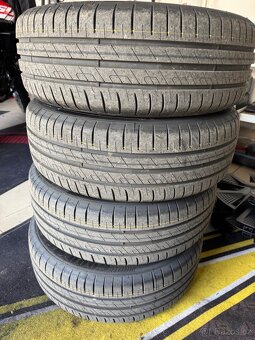 16" Alu kola s Aero kryty originál Fabia IV - 4