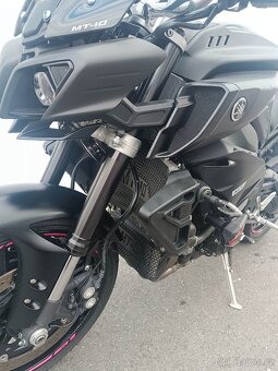 Yamaha MT-10 Tourer edition - 4