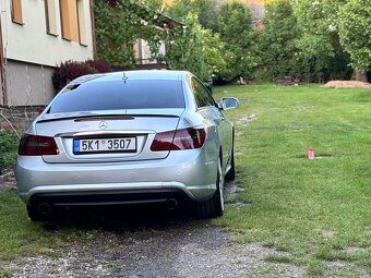 Mercedes benz c207 (w212) výměna - 4