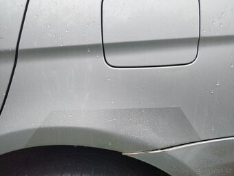 Hyundai Accent - 4