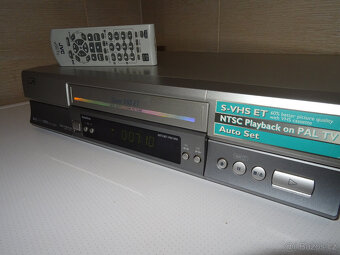 S-VHS videorekordér-JVC HR-S 5963-Super-VHS ET-HiFi- 6 HLAV - 4