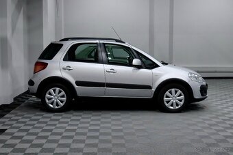 Suzuki SX4 1.6i 16v 88kW     68 000 km - 4